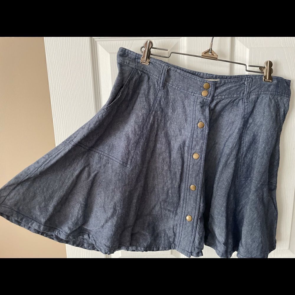 Boutique XXI linen blue skirt